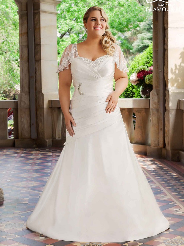 10 Stunning Plus Size Wedding Dresses 4535
